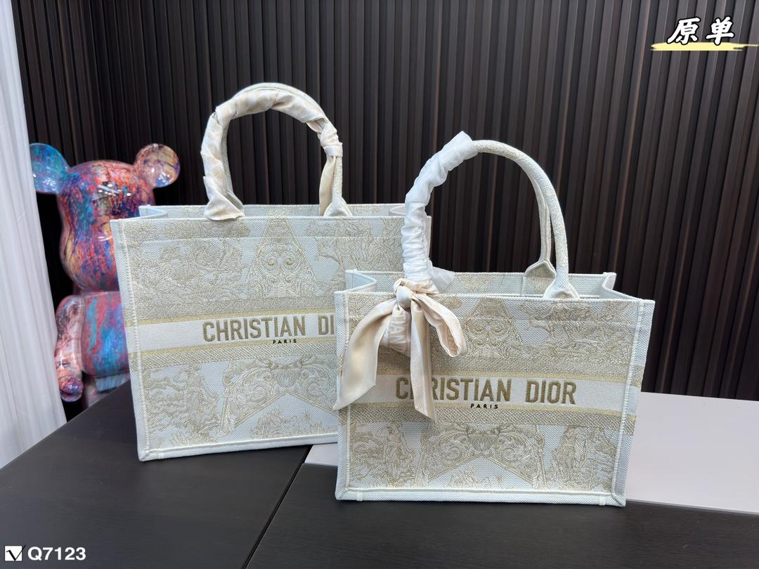 Replica Dior Bag   41*34CM/36*27CM