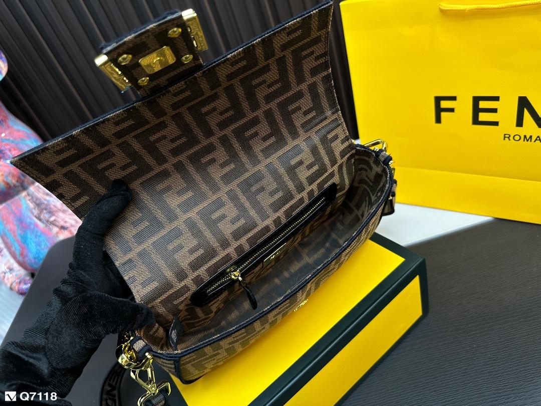 Replica Fendi Bag 25*6*15CM