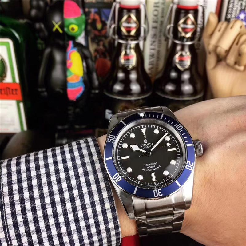 Replica Tudor 904l Stainless Steel Automatic Machine Watch 40MM