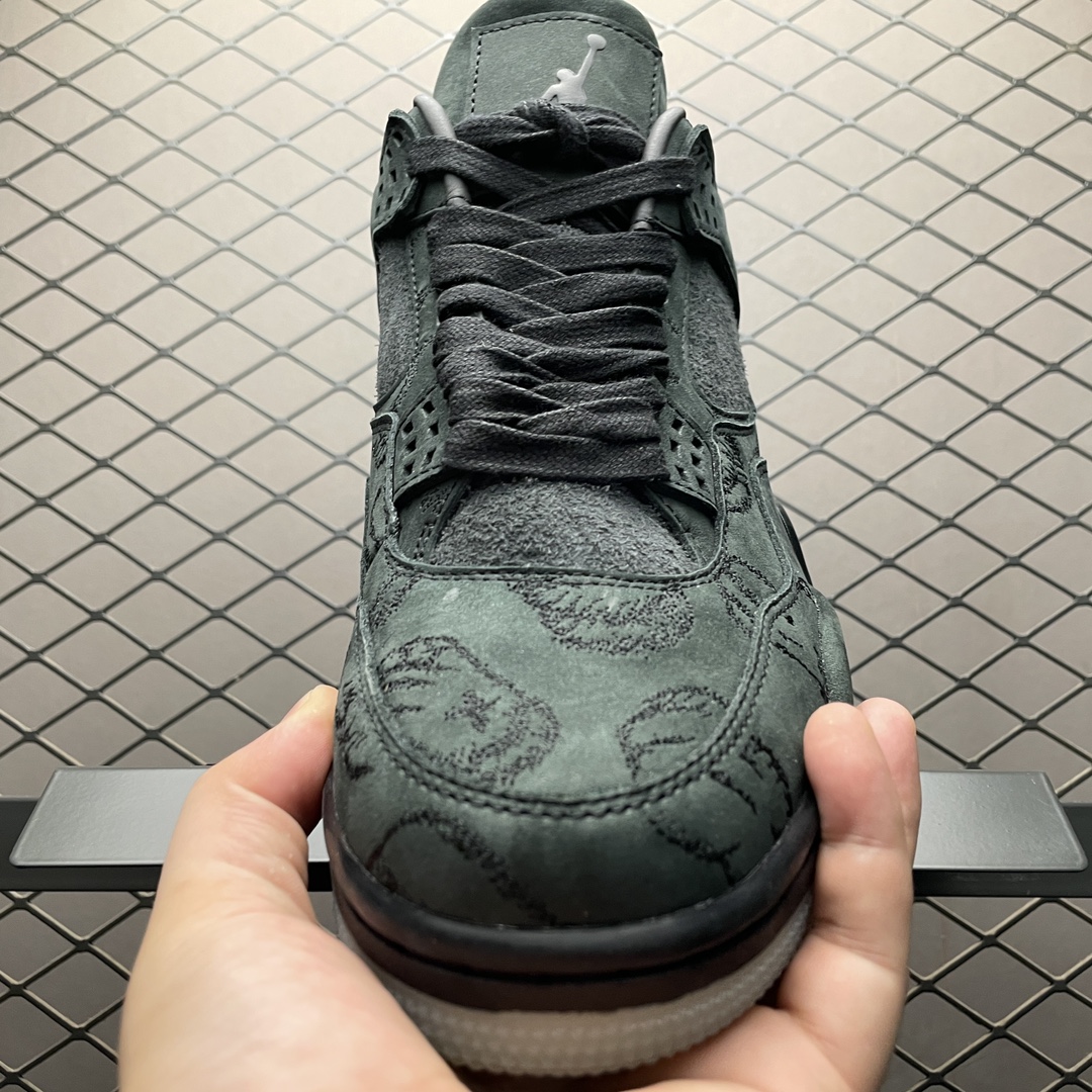 Replica Air Jordan Shoe Kaws x Air Jordan 4 AJ4  930155-001