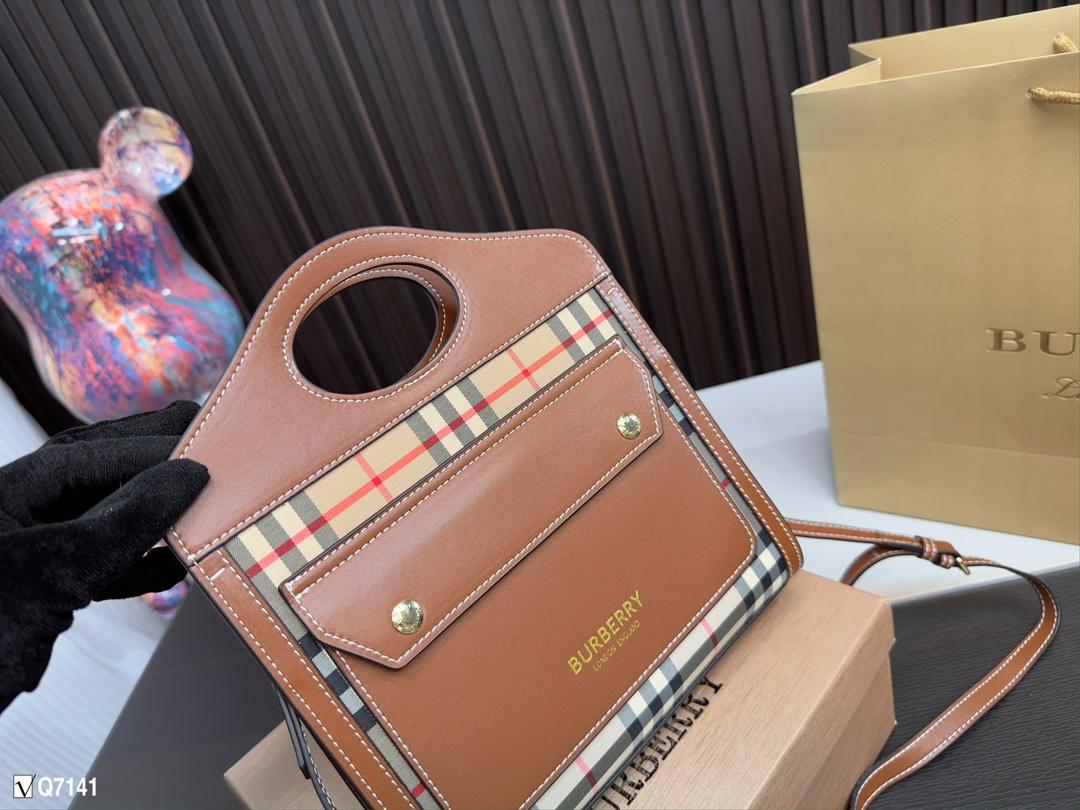 Replica Burberry Bag 22*19CM