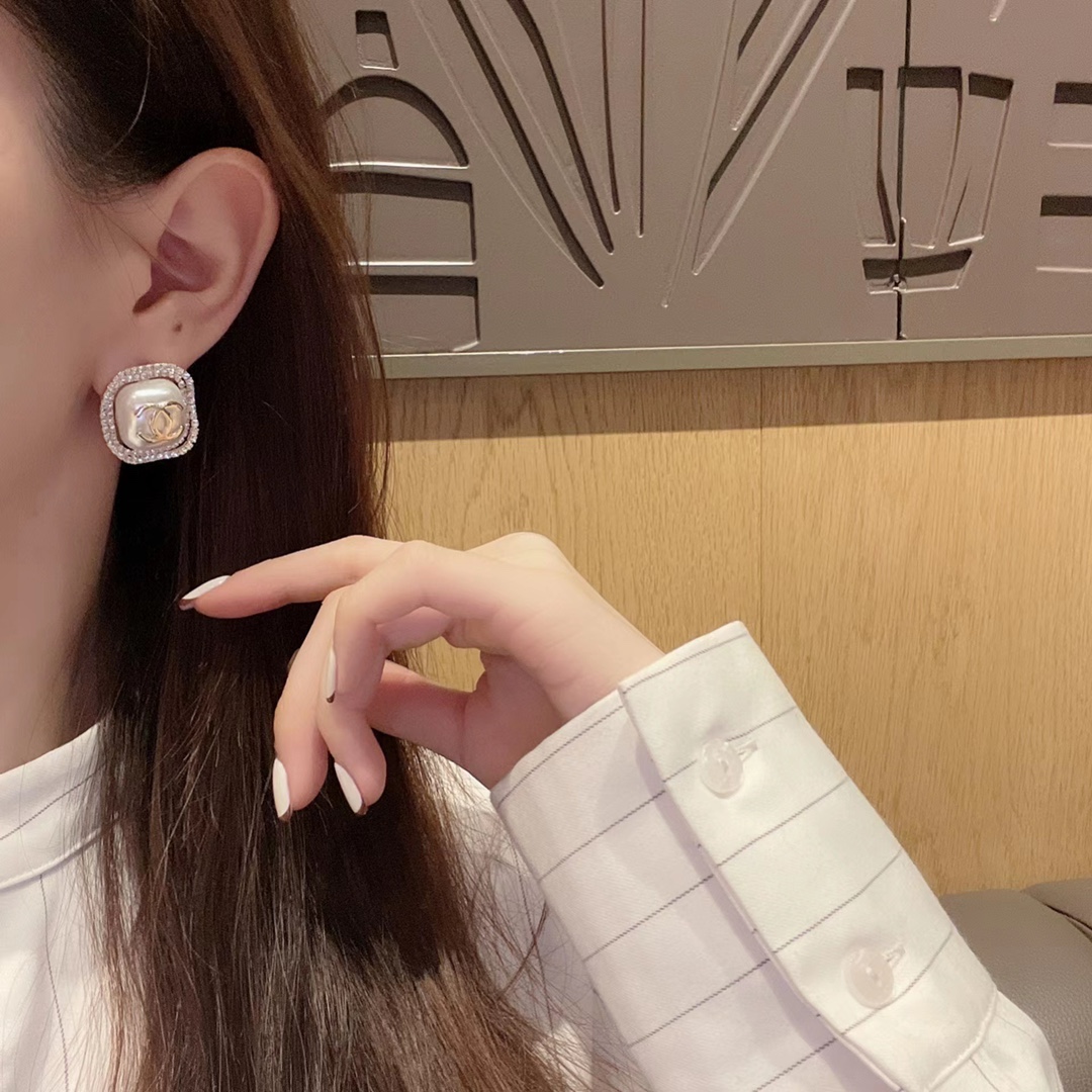 Replica CHANEL Earring