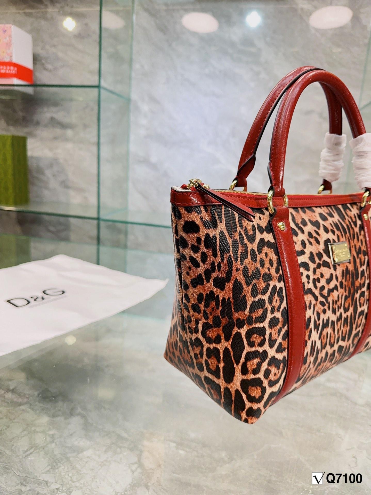 Replica Dolce Gabbana Bag  26*37*21CM