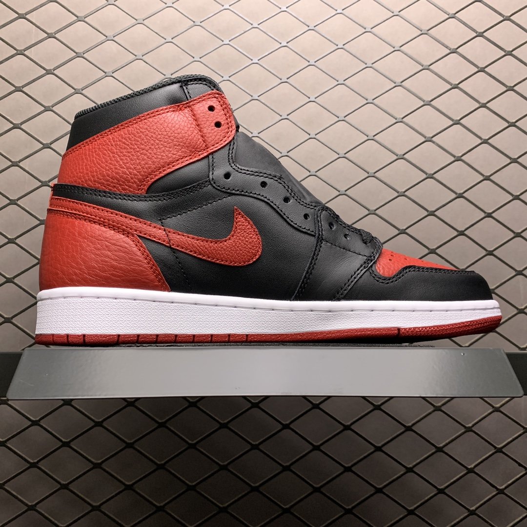 Replica Air Jordan Shoe Air Jordan 1 High Banned AJ1 555088-001 40-47.5