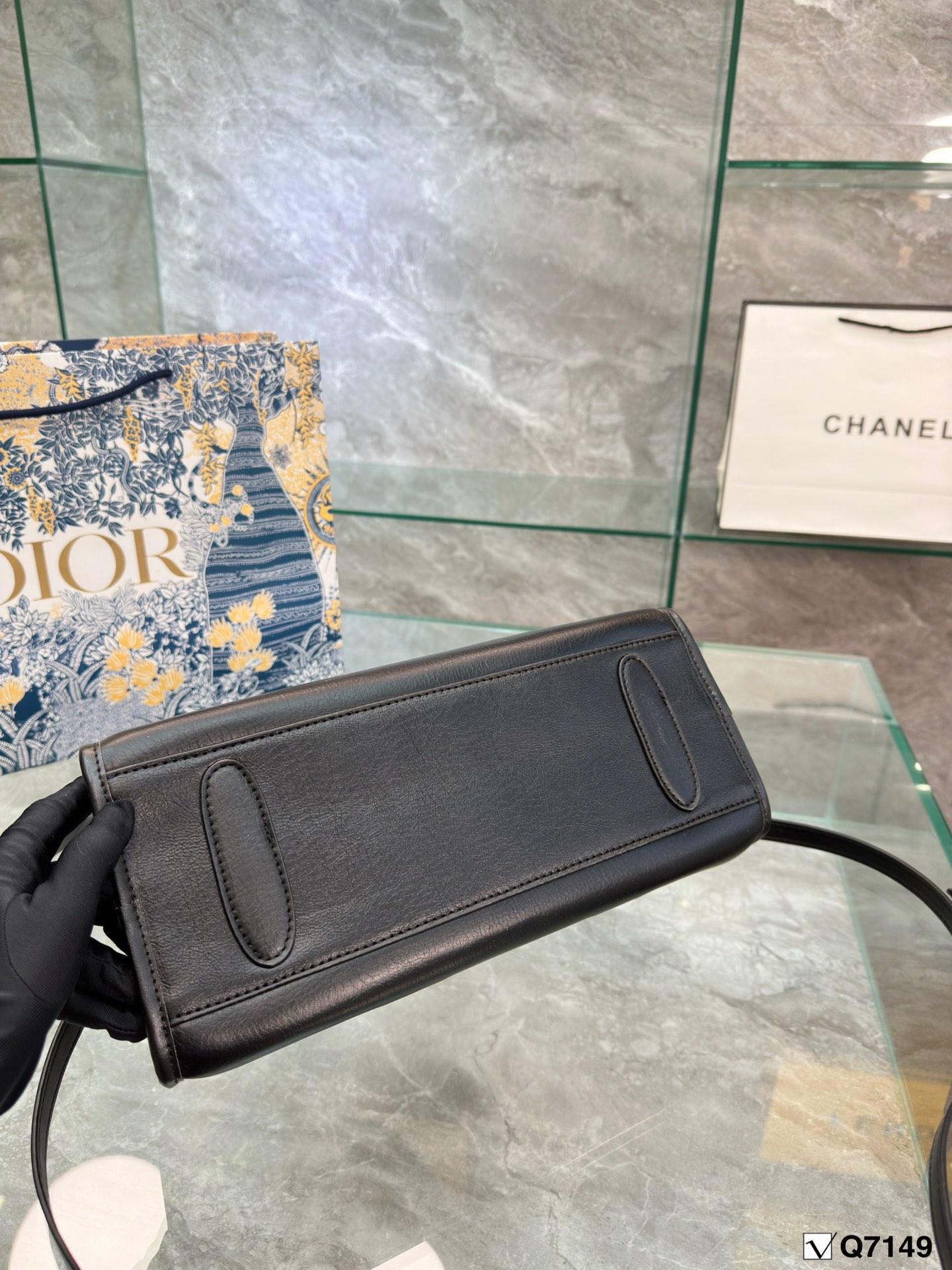 Replica Dior Bag 33*17CM