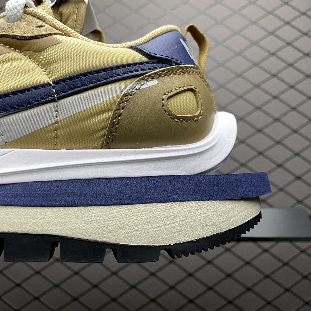 Replica Nike Shoe Sacai X Nike Vaporwaffle 3.0 DD1875-200 36-46