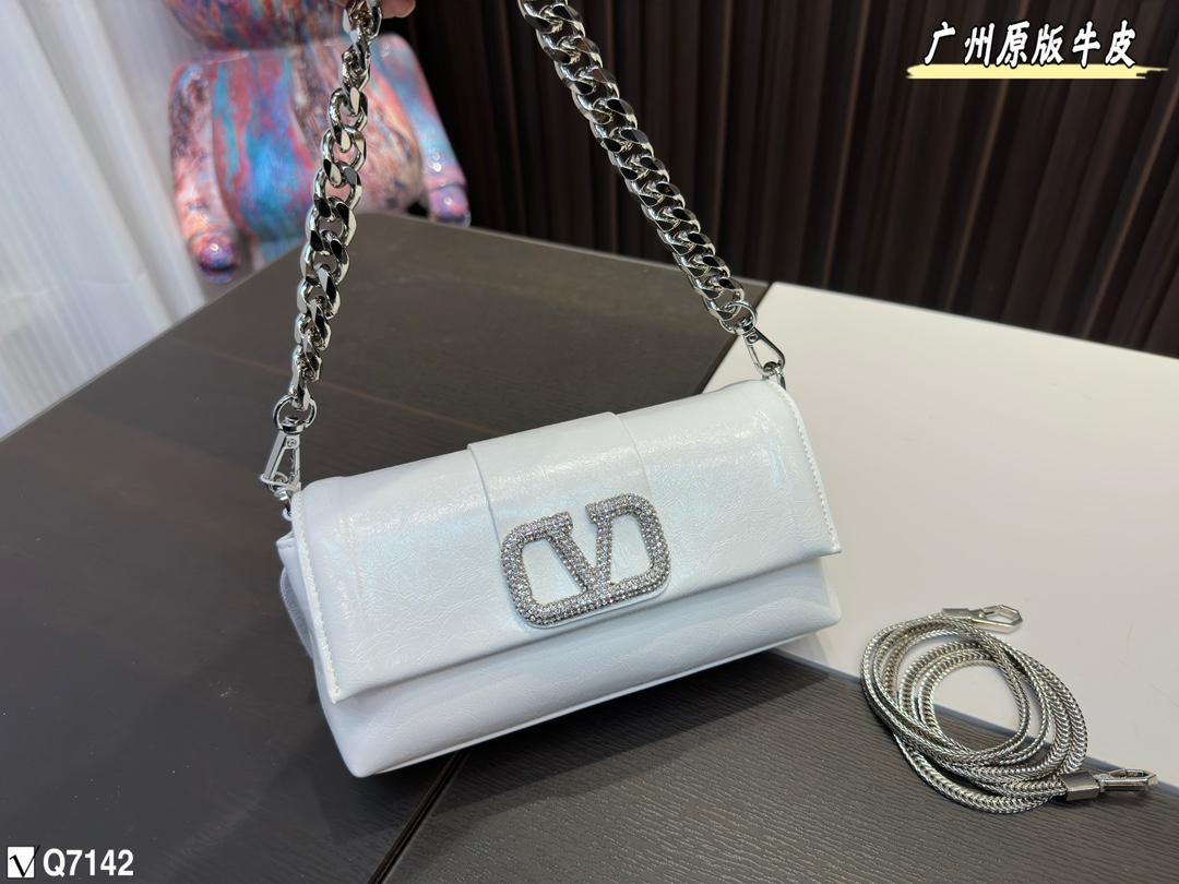 Replica Valentino Bag 21*11CM