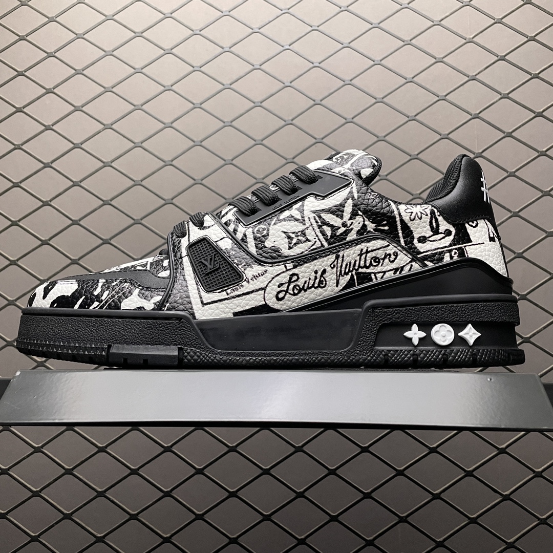 Replica Louis Vuitton Shoe Louis Vuitton LV Trainer Size 35-45 Black White