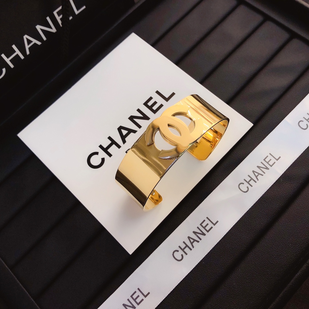Replica CHANEL Bangle