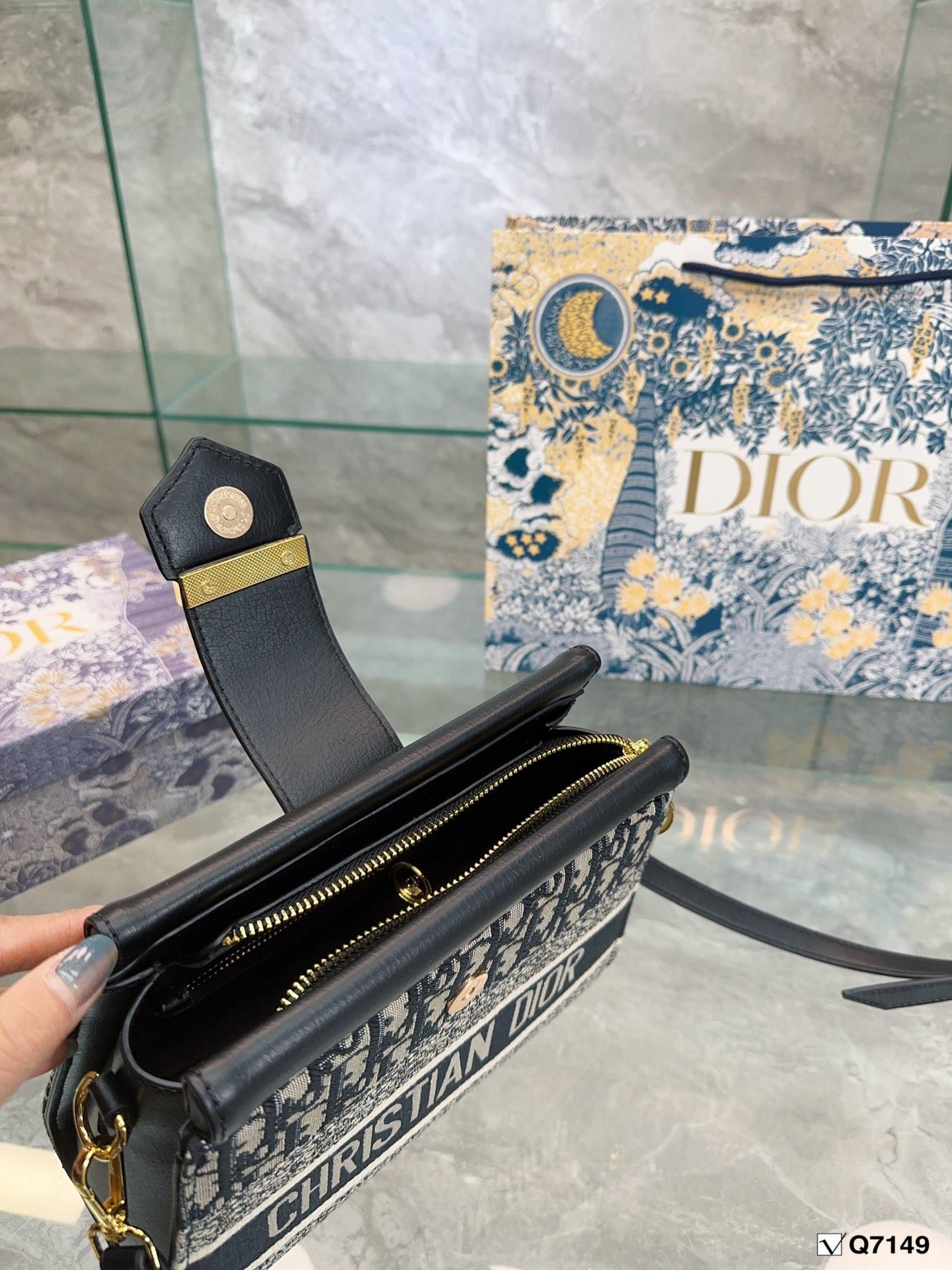 Replica Dior Bag 24*19CM