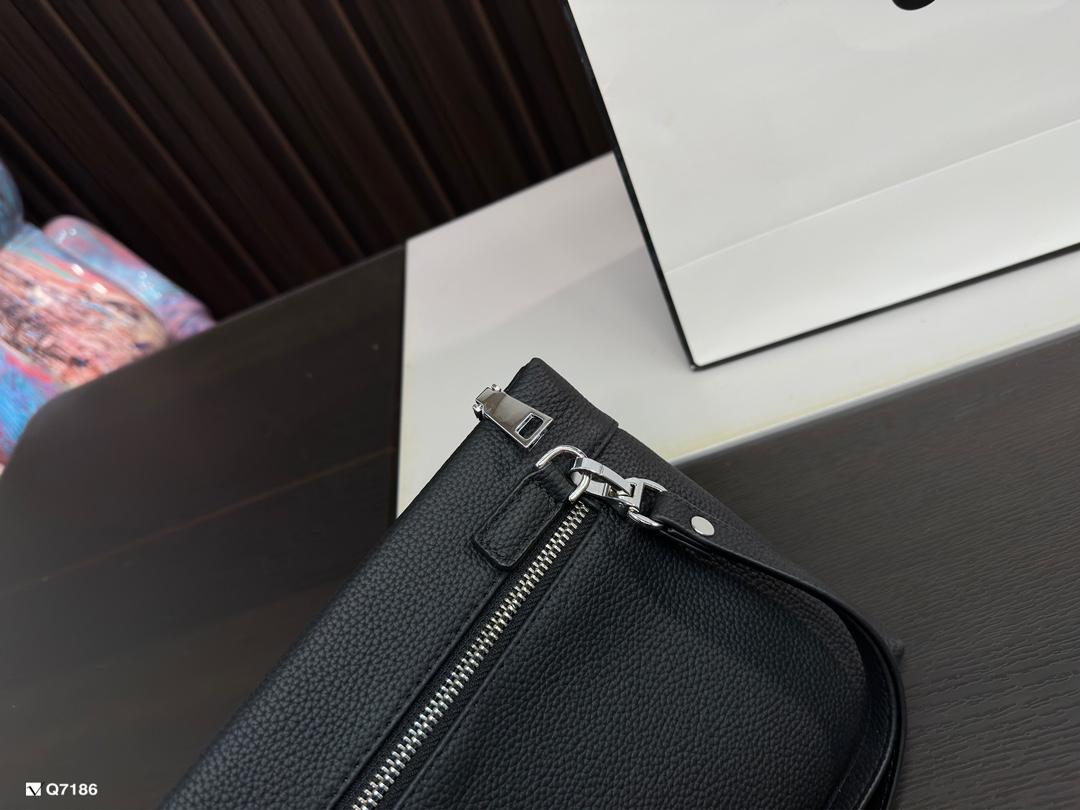 Replica Burberry Bag 17*27CM