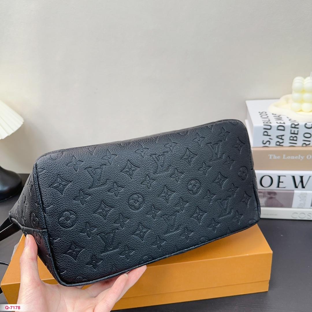Replica Louis Vuitton Bag 28*29CM