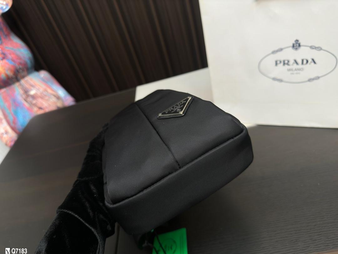 Replica Prada Bag 15*30CM