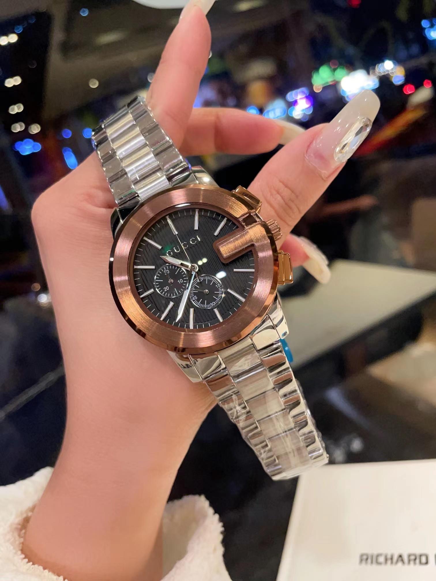 Replica Gucci 904l Stainless Steel Quartz Watch 43MM