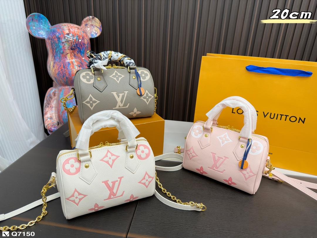 Replica Louis Vuitton Bag 13*CM