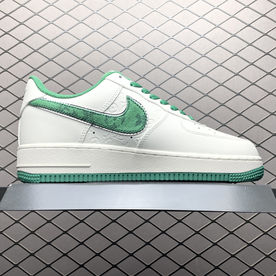Replica Louis Vuitton Shoe NK Air Force 1 LV0506-033 Size 36-45