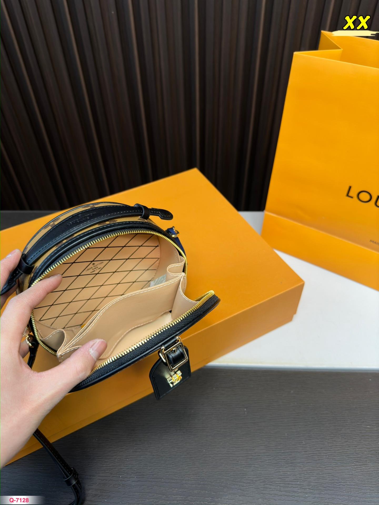 Replica Louis Vuitton Bag 16*17CM