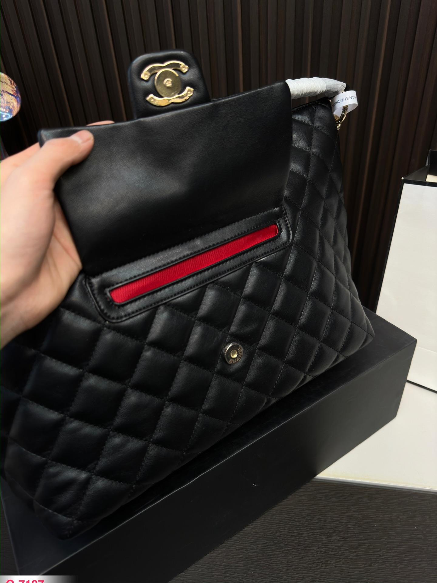 Replica Chanel Bag 36*27CM