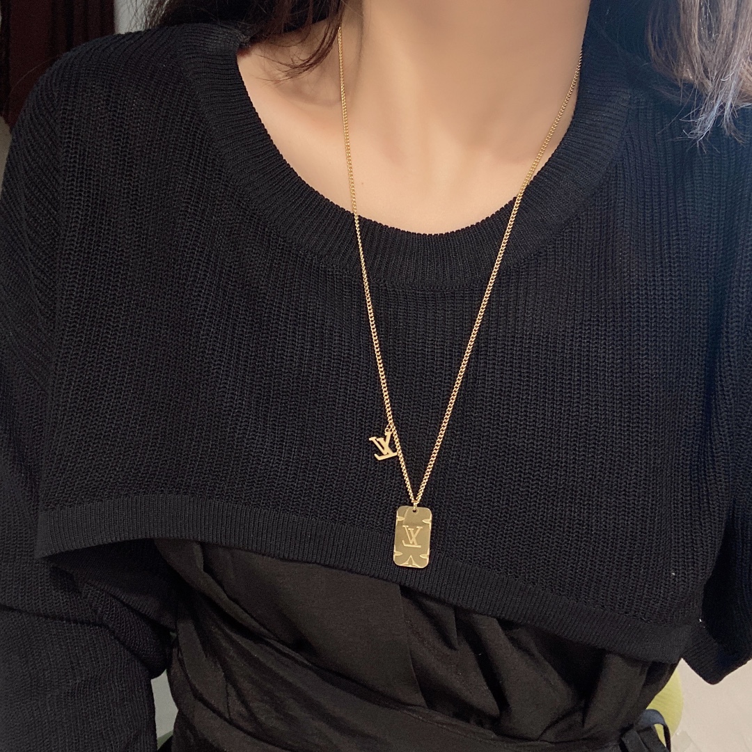 Replica LOUIS VUITTON Necklace