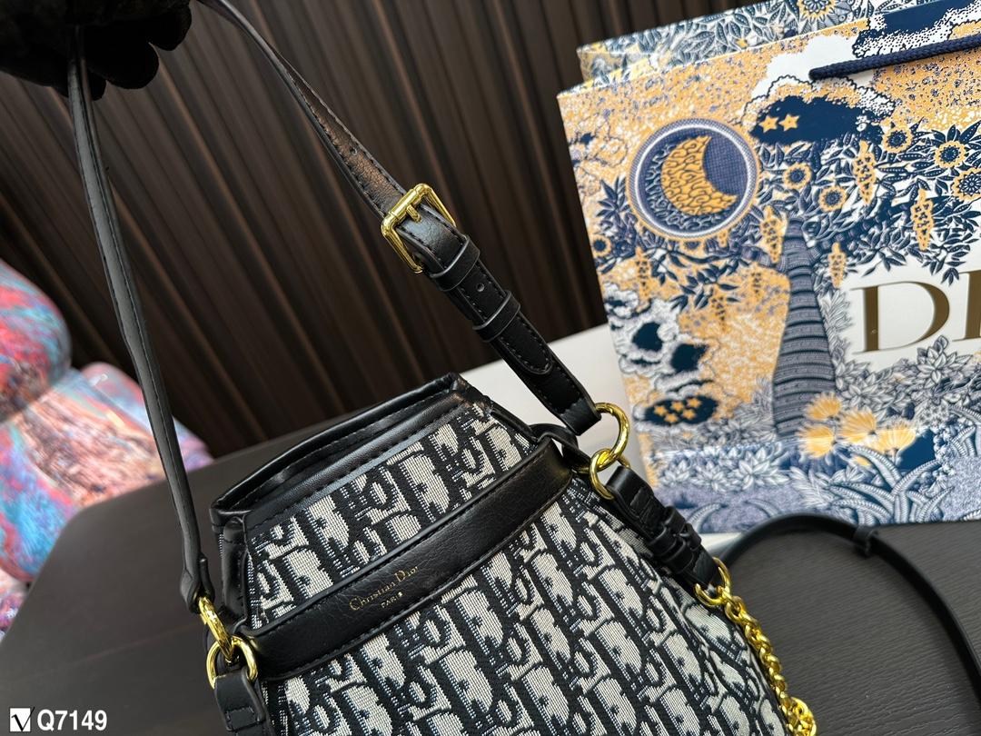 Replica Dior Bag 24*24CM