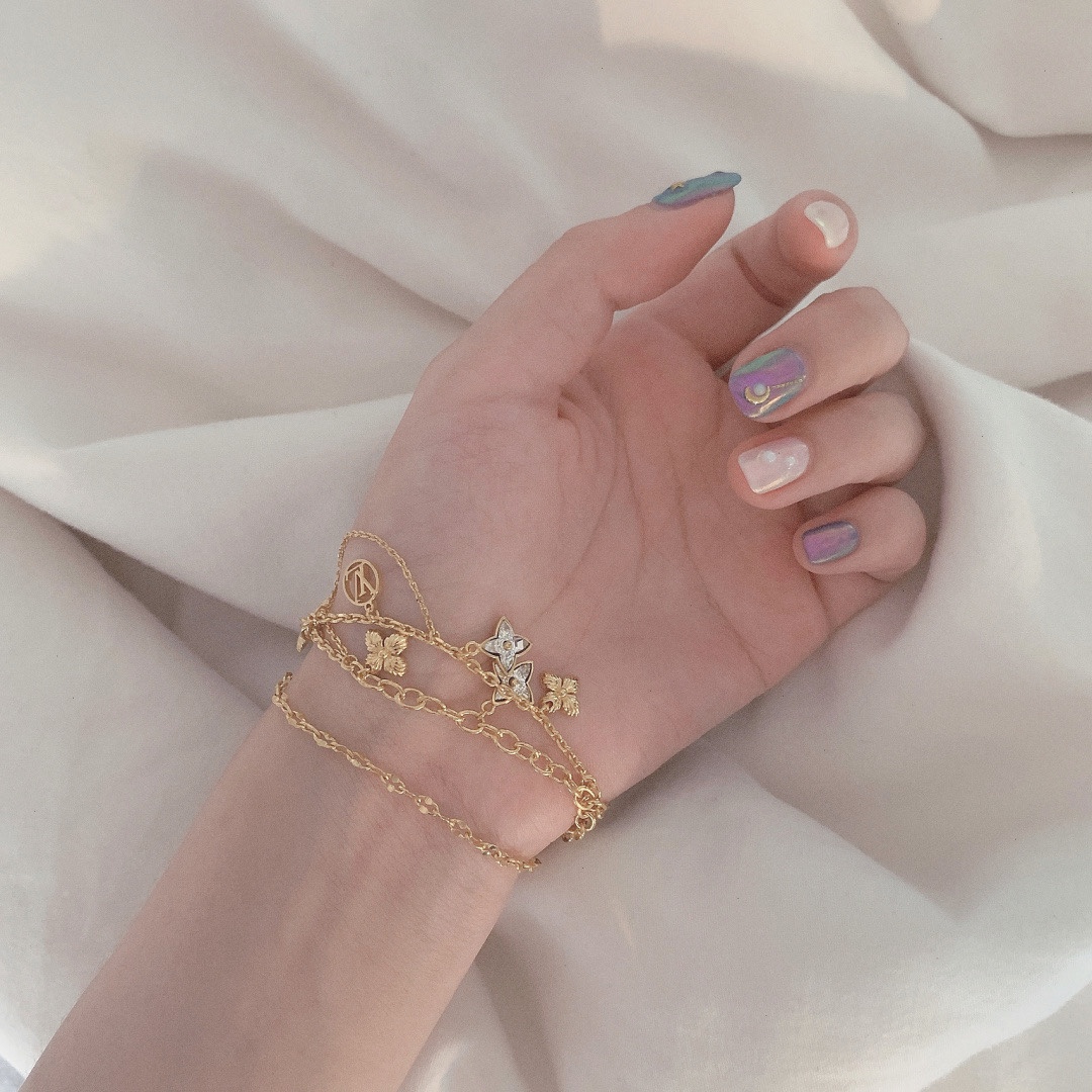 Replica LOUIS VUITTON Bracelet