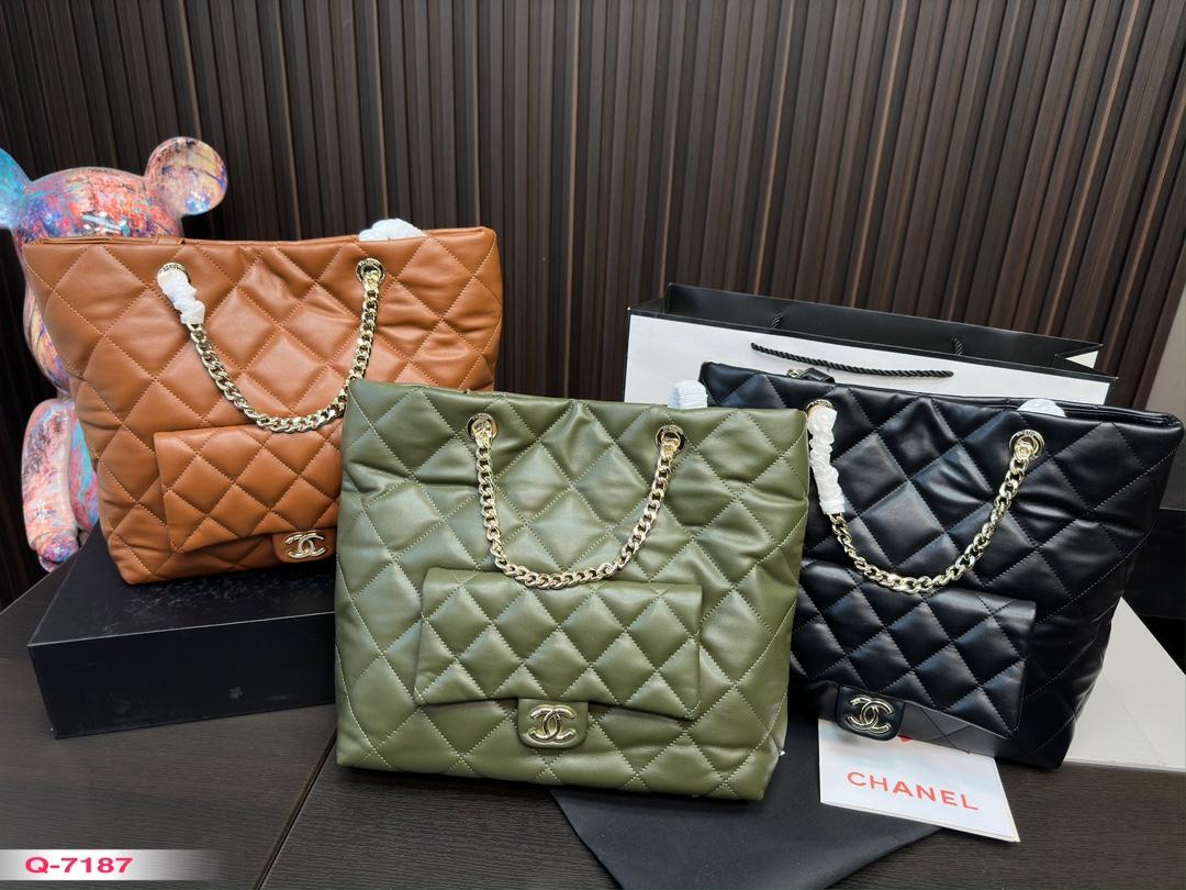 Replica Chanel Bag 33*31CM