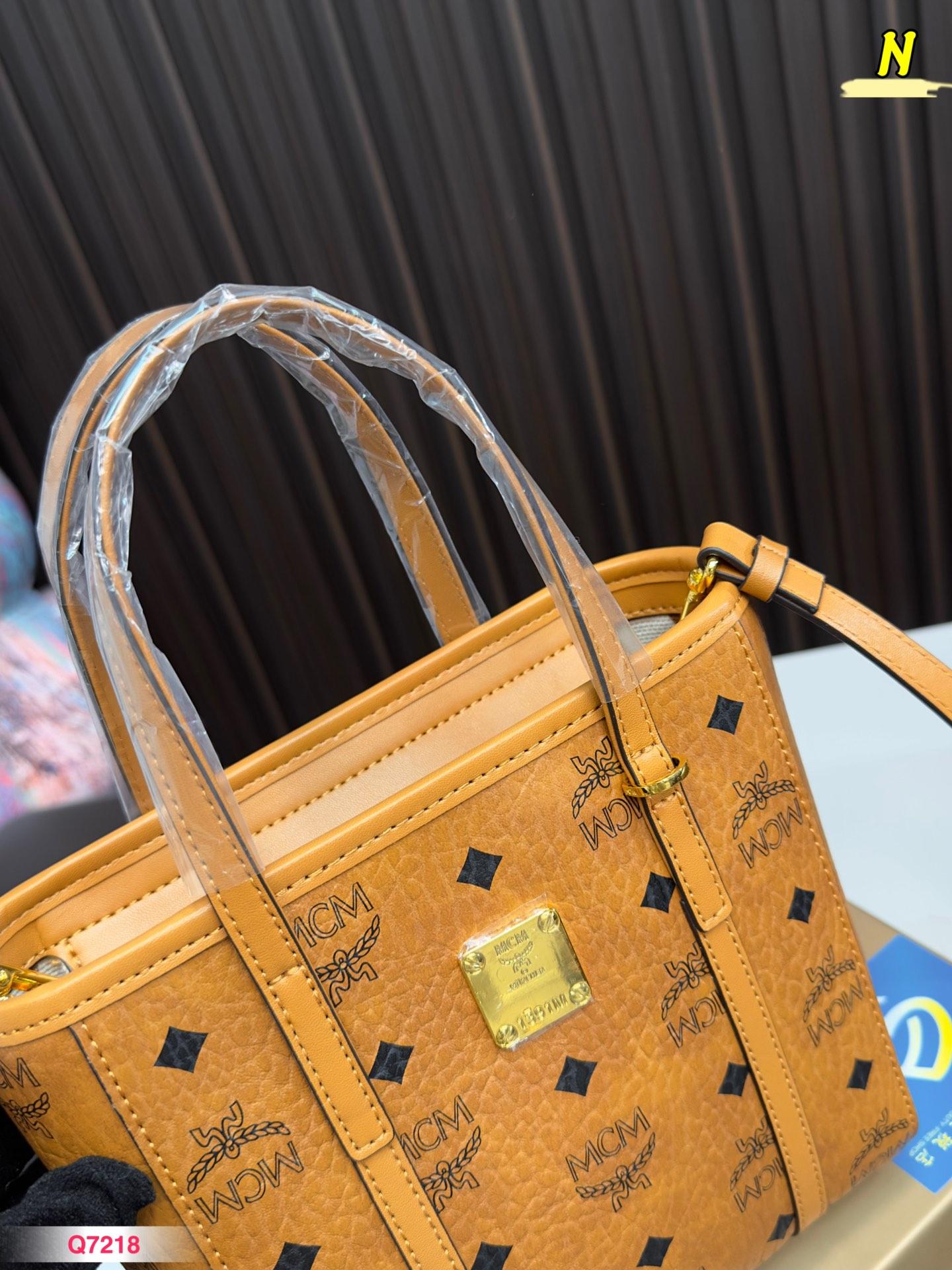 Replica MCM Bag 18*19CM