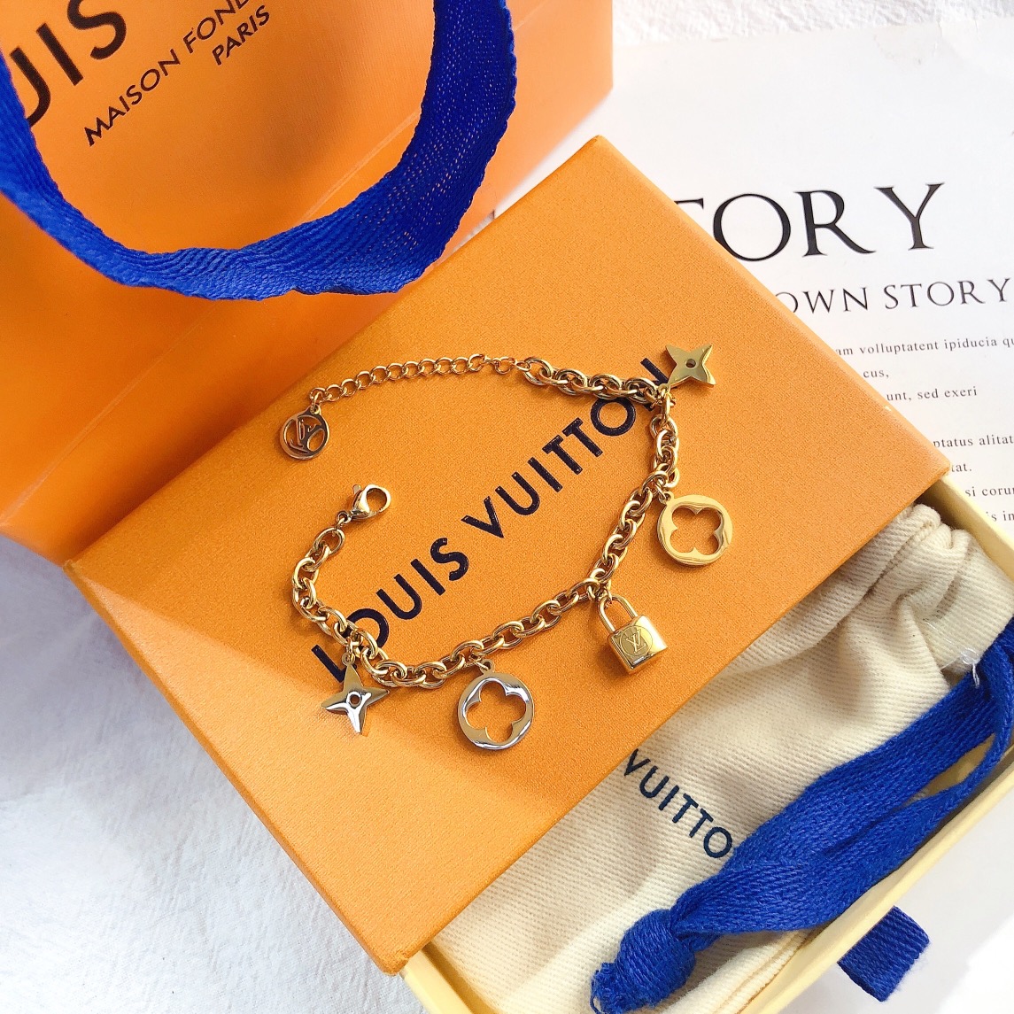 Replica LOUIS VUITTON Bracelet