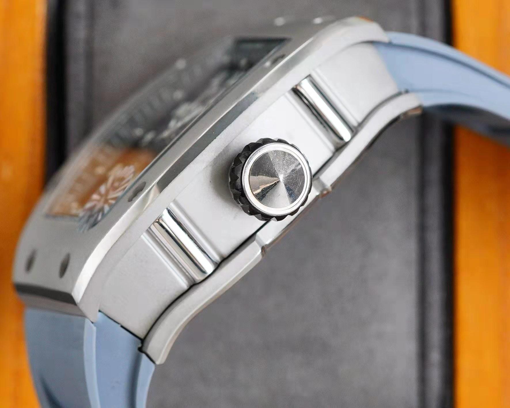 Replica Richard Mille Titanium shell Automatic Machine Watch 42MM