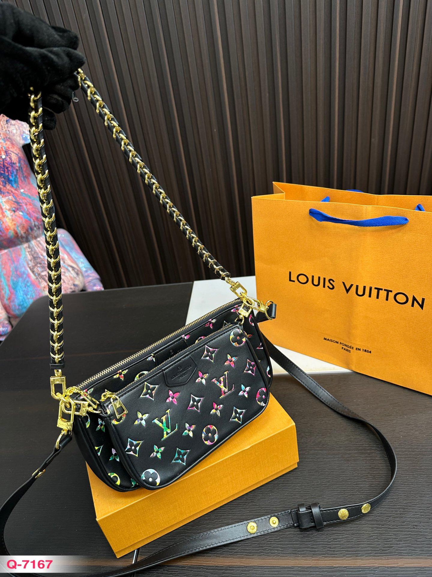 Replica Louis Vuitton Bag 12*23CM