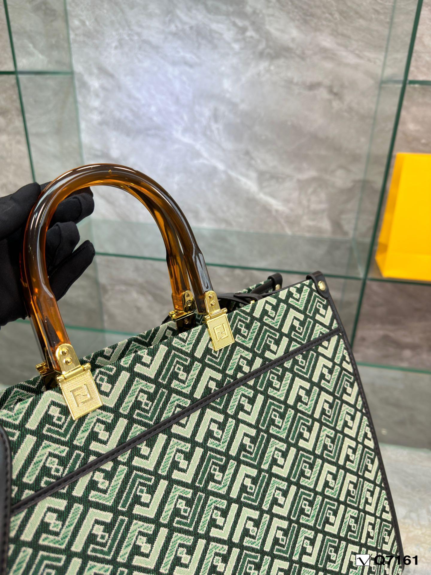 Replica Fendi Bag 35*30CM