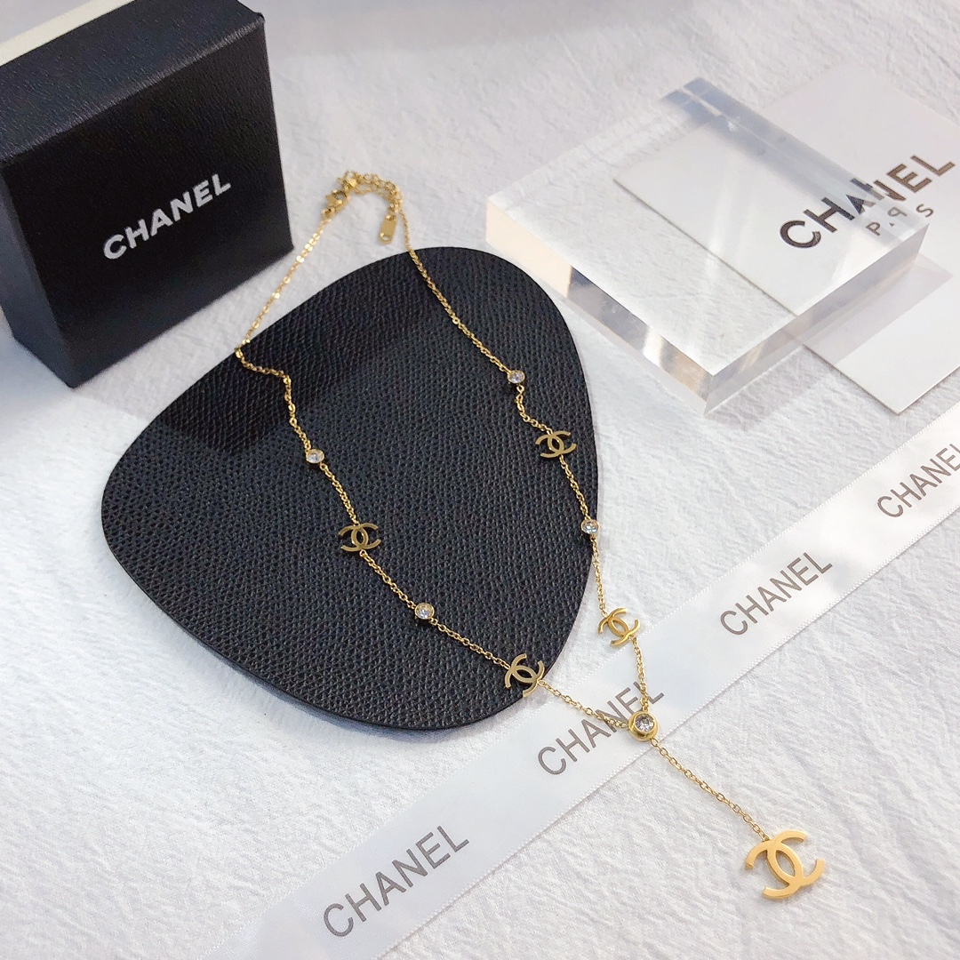 Replica CHANEL Necklace