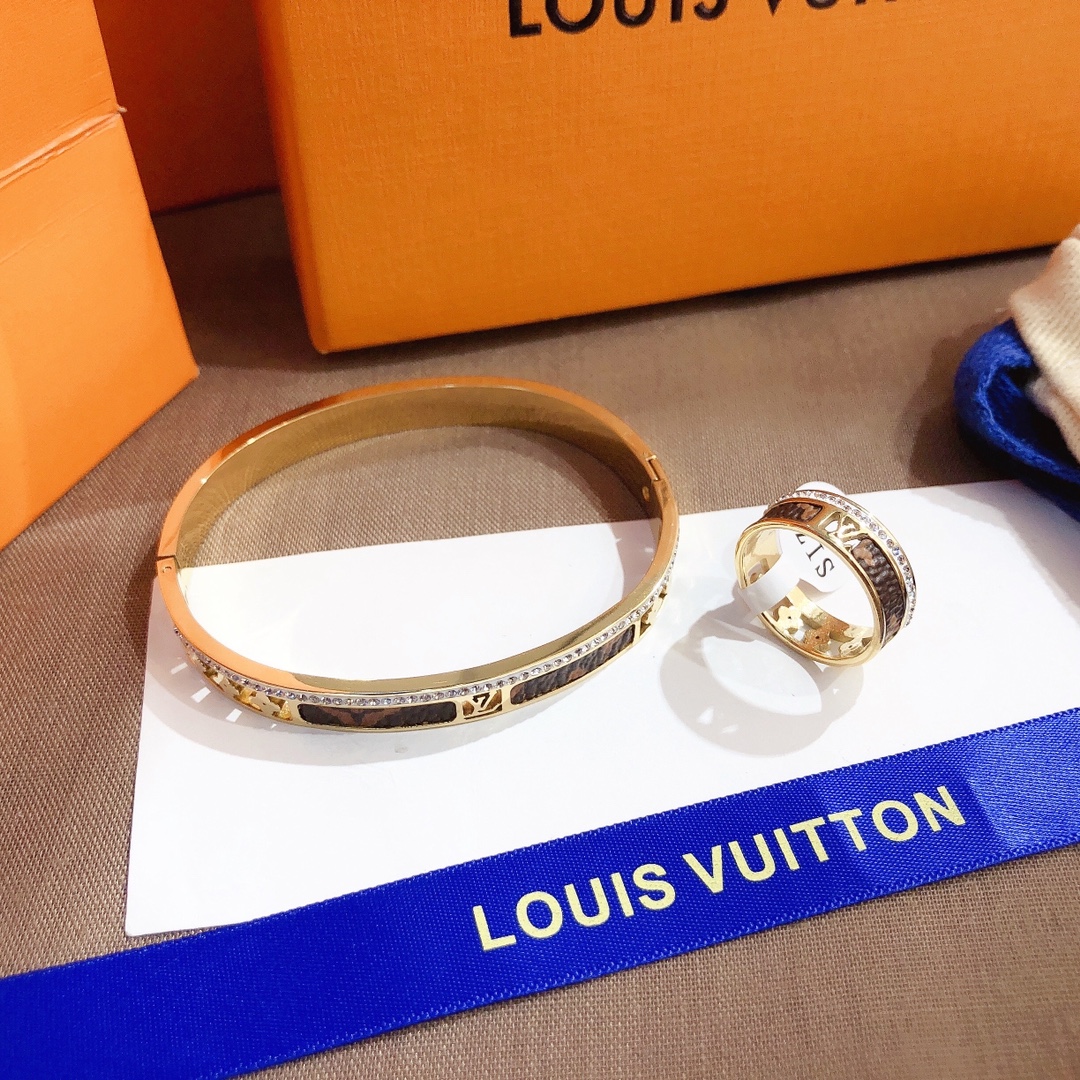 Replica LOUIS VUITTON Bangle