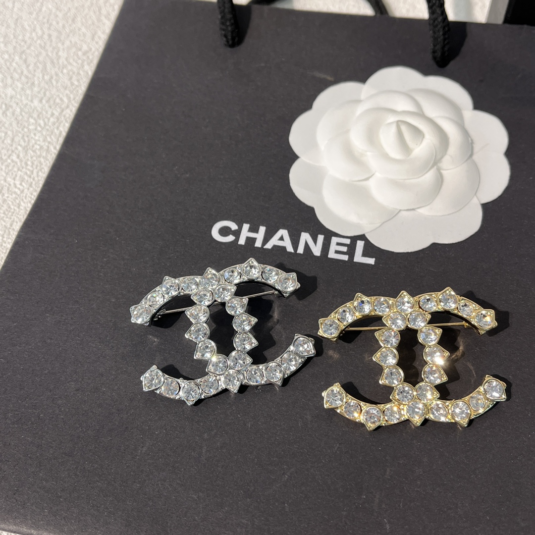 Replica CHANEL Brooch