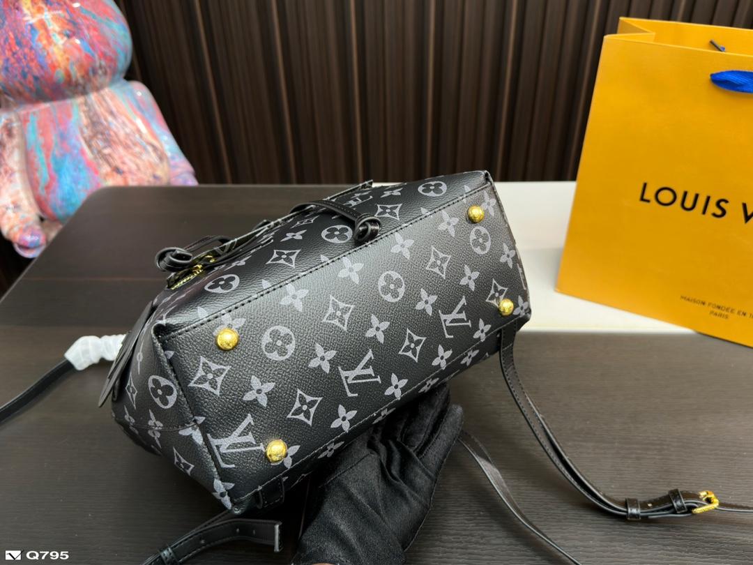 Replica Louis Vuitton Bag 25*25CM