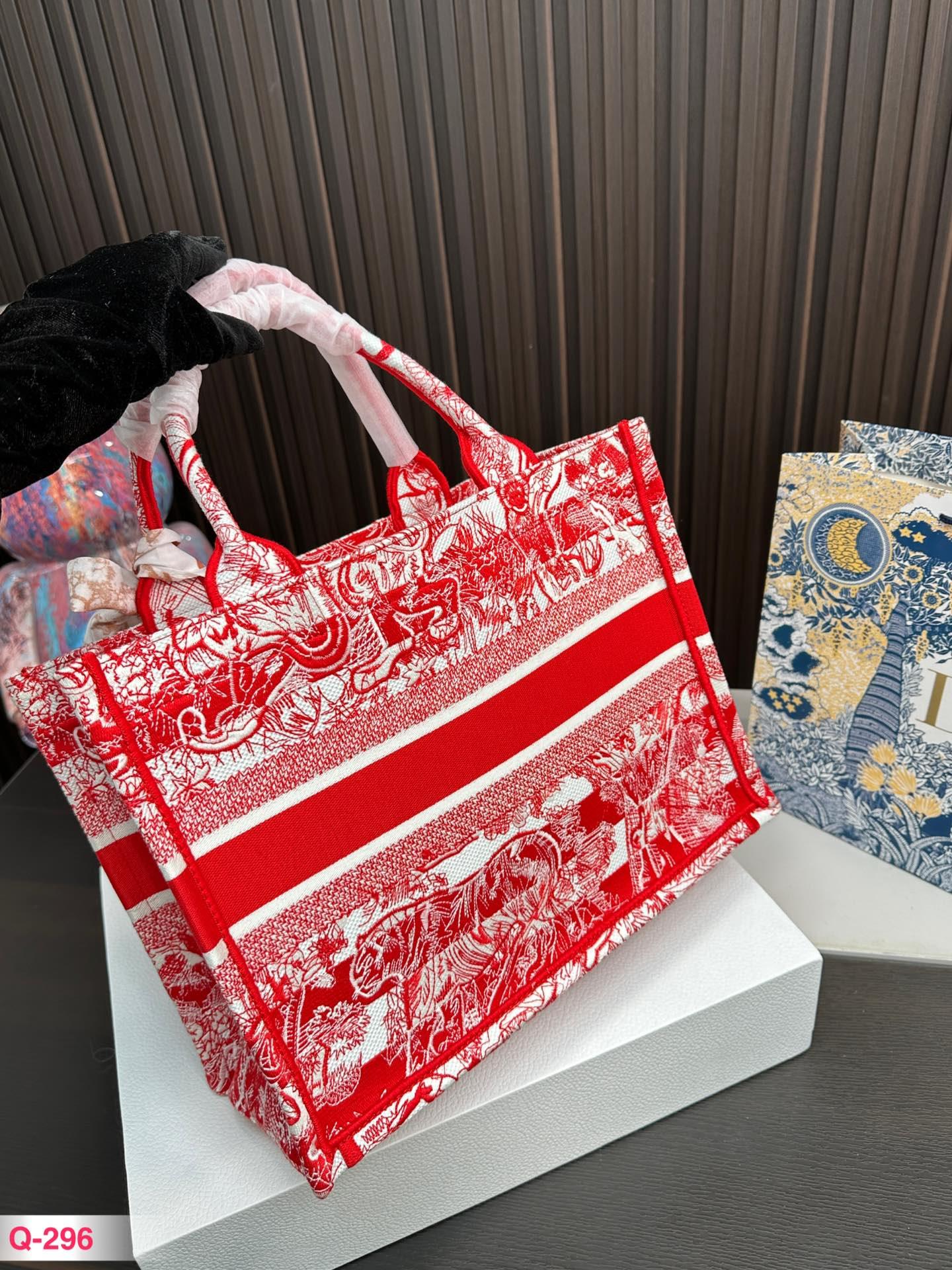 Replica Dior Bag 33*26CM/40*33CM