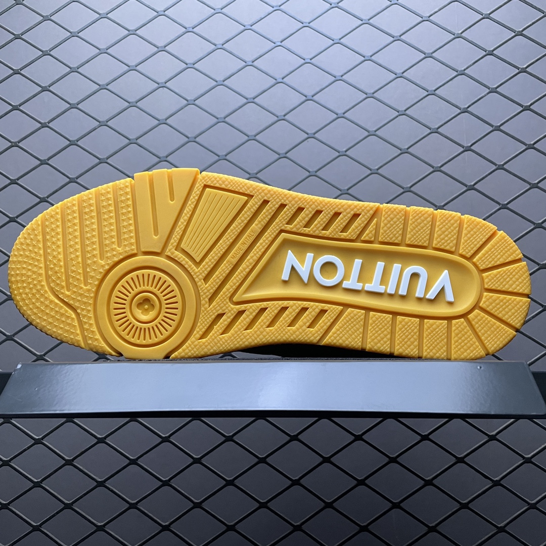 Replica Louis Vuitton Shoe Louis Vuitton LV Trainer Size 38-45 Yellow
