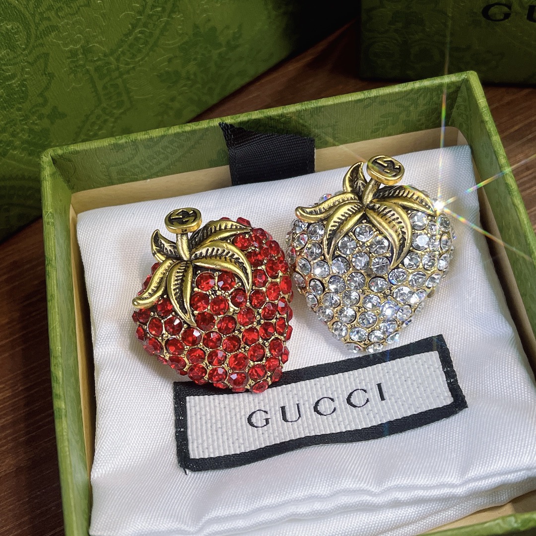 Replica GUCCI Brooch