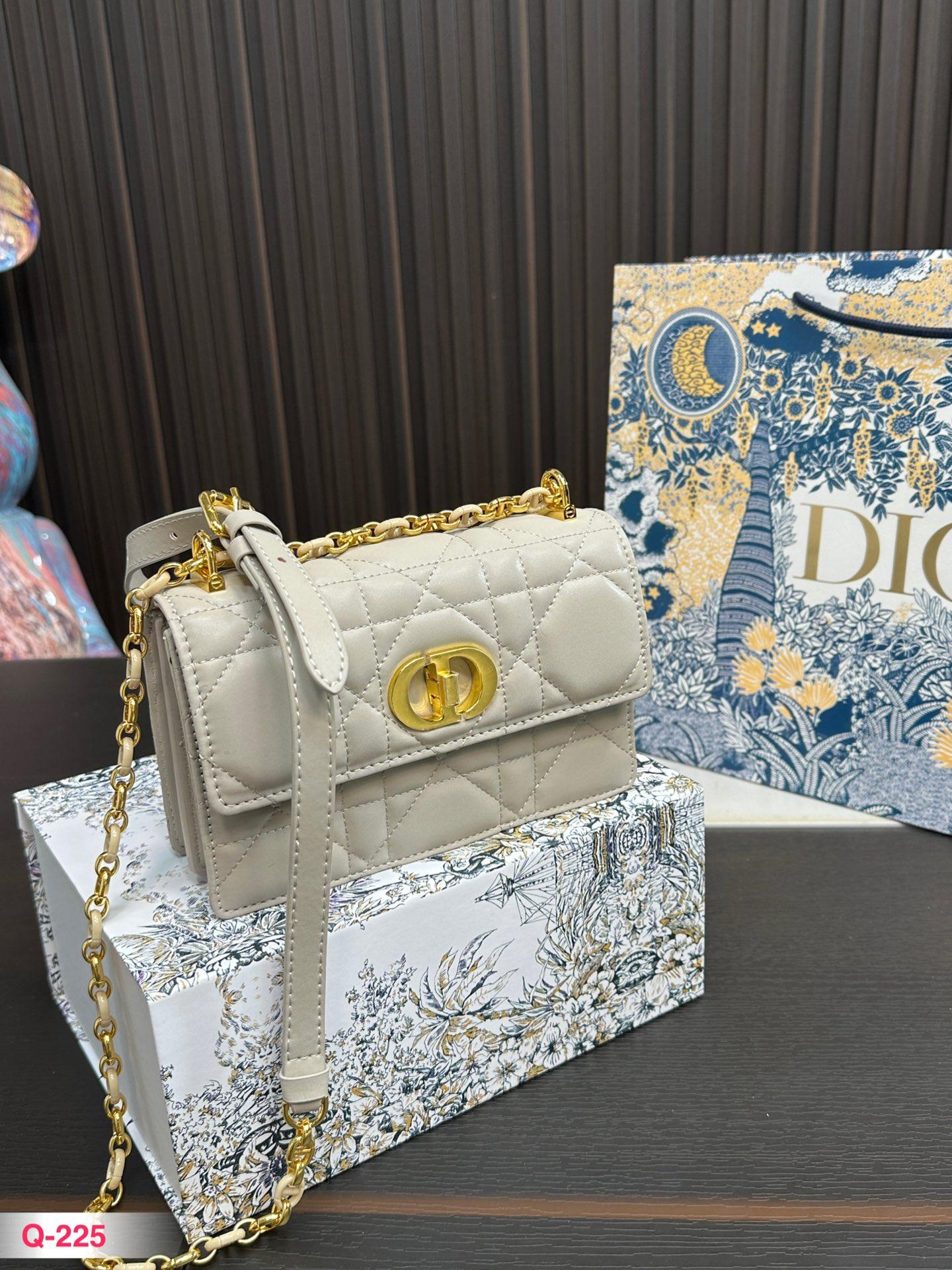 Replica Dior Bag 18*12CM