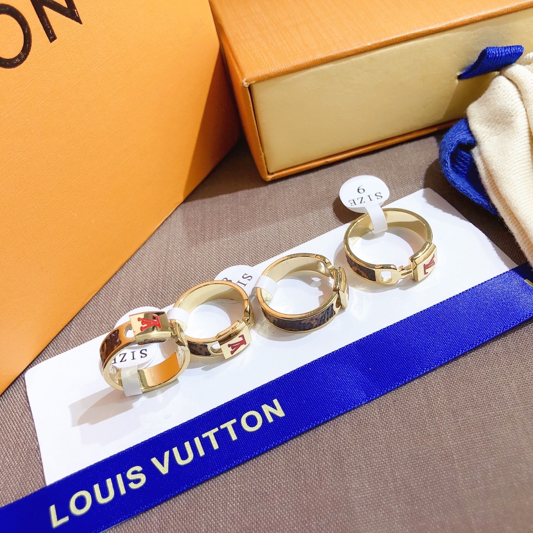 Replica LOUIS VUITTON Ring