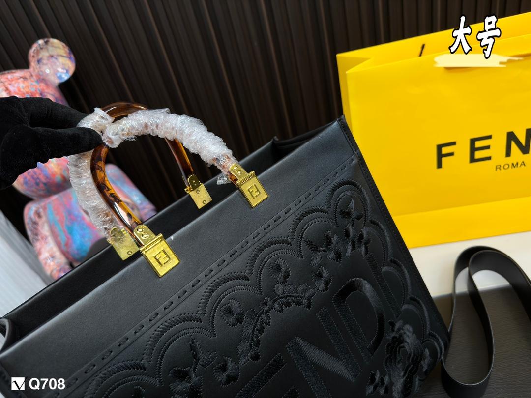 Replica Fendi Bag  24*22CM/34*31CM