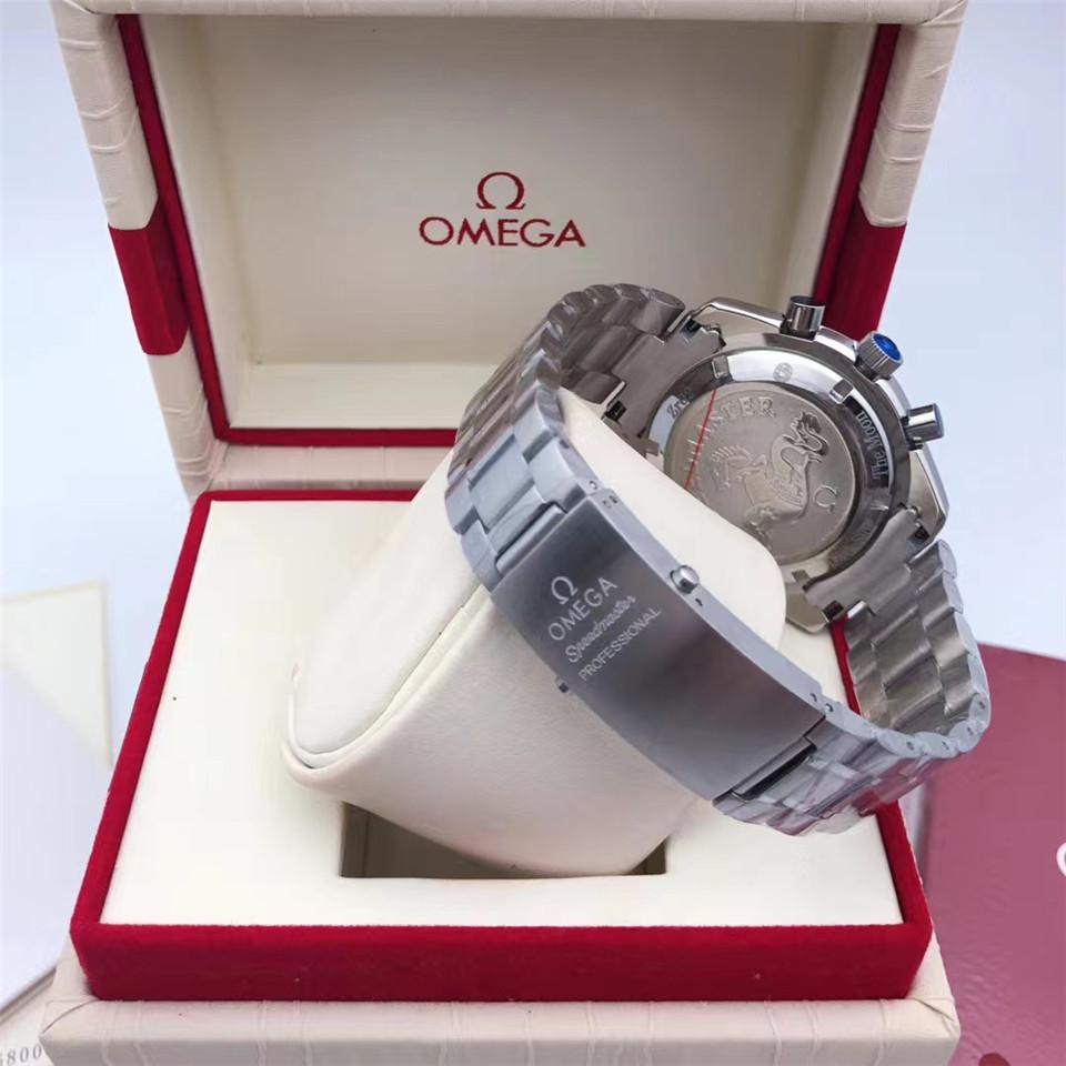 Replica OMEGA Speedmaster 904l Stainless Steel Quartzl Watch 44MM