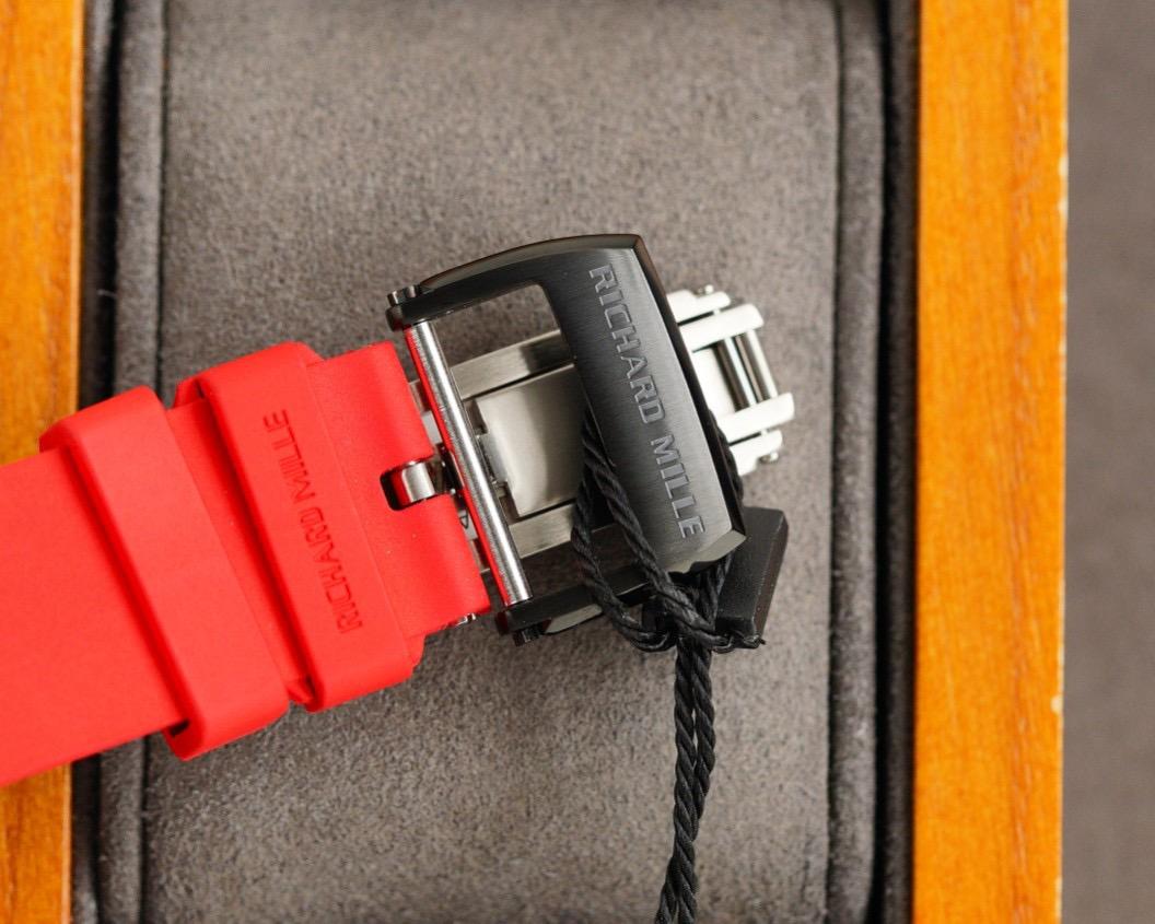 Replica Richard Mille Carbon Fiber Automatic Machine Watch 42MM