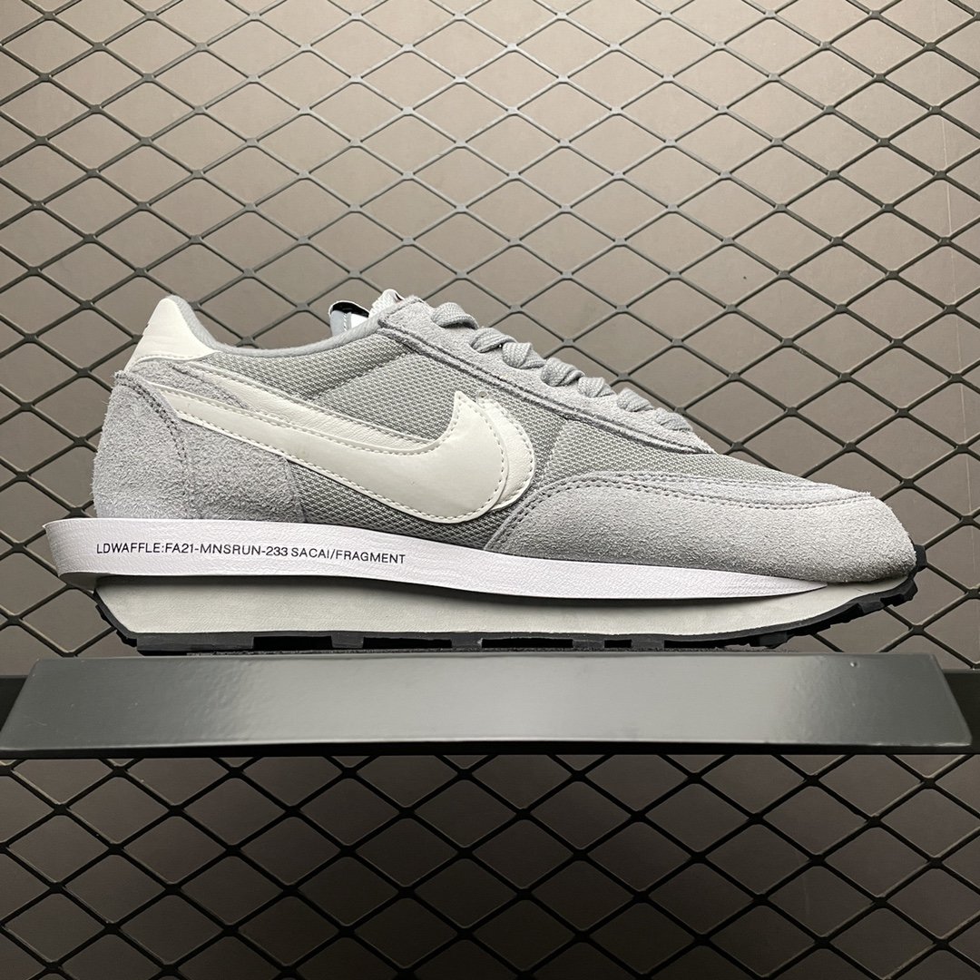 Replica Nike Shoe Fragment design x Sacai x Nike LDV Waffle Daybreak DH2684-001 36-4