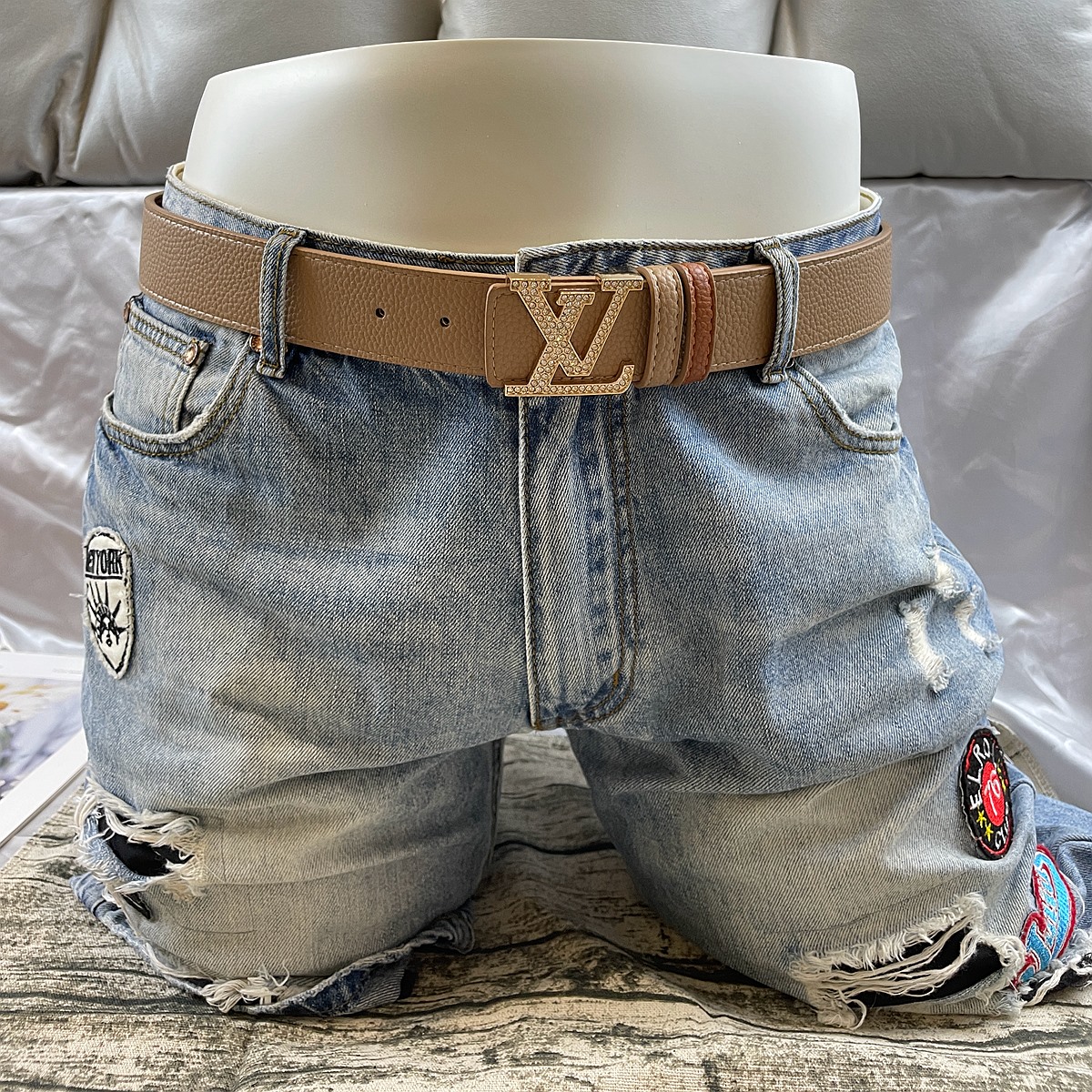Replica LV belt