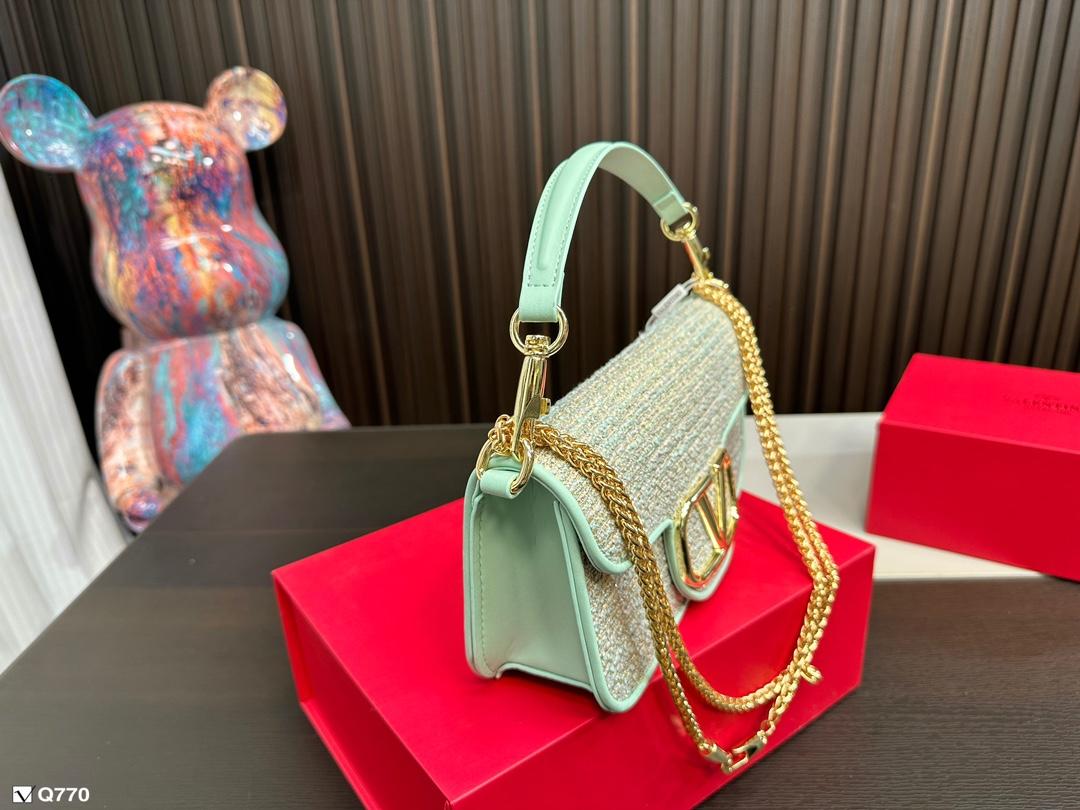 Replica Valentino Bag 20*11CM/27*13CM