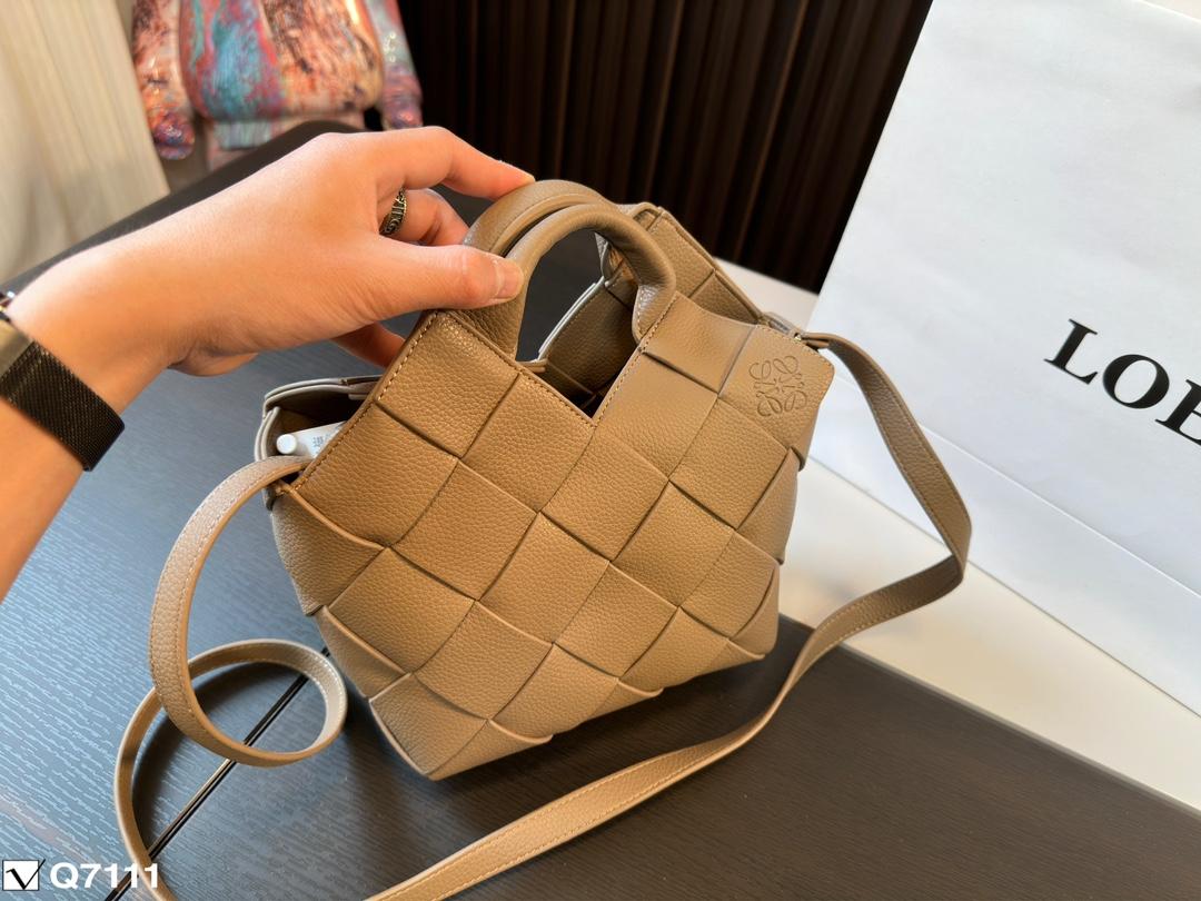 Replica LOEWE Bag 25*28CM