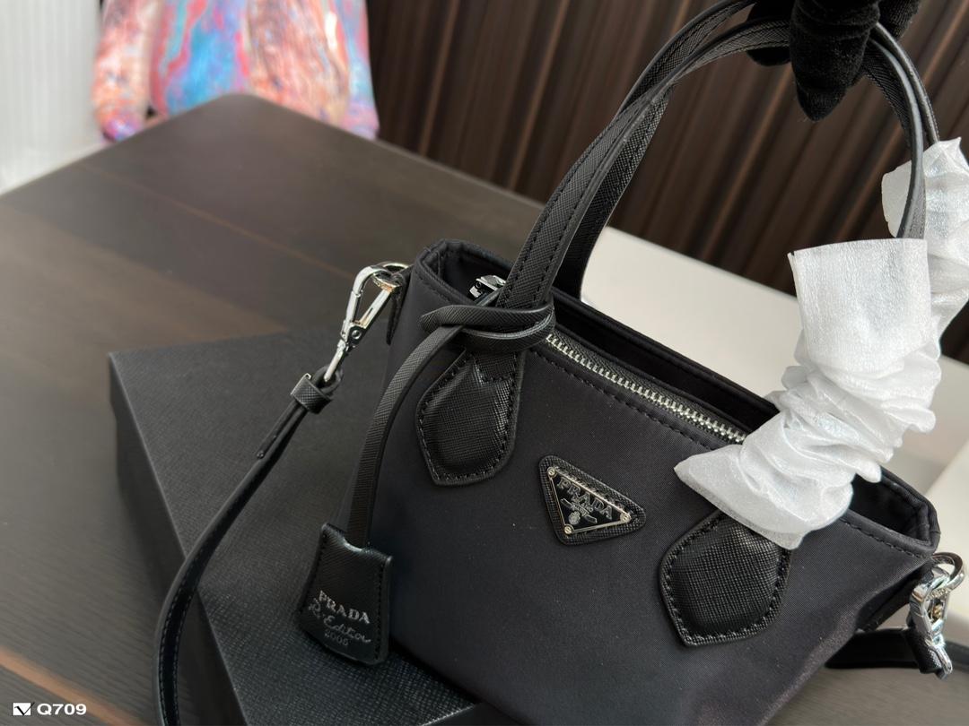 Replica Prada Bag 22*18CM/14*13CM