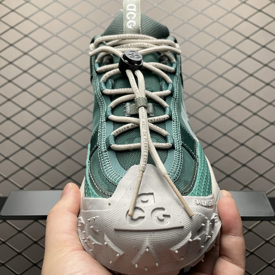 Replica Nike Shoe Nike ACG Mountain Fly 2 DV7903-300 Size 40-46