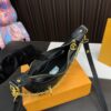 Replica Louis Vuitton Bag 12*22CM